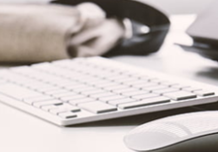 从哪些方面来做好高端品牌网站建设？