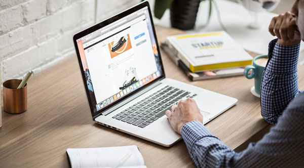 2020网站建设中的页面是选择无限下拉还是分页模式